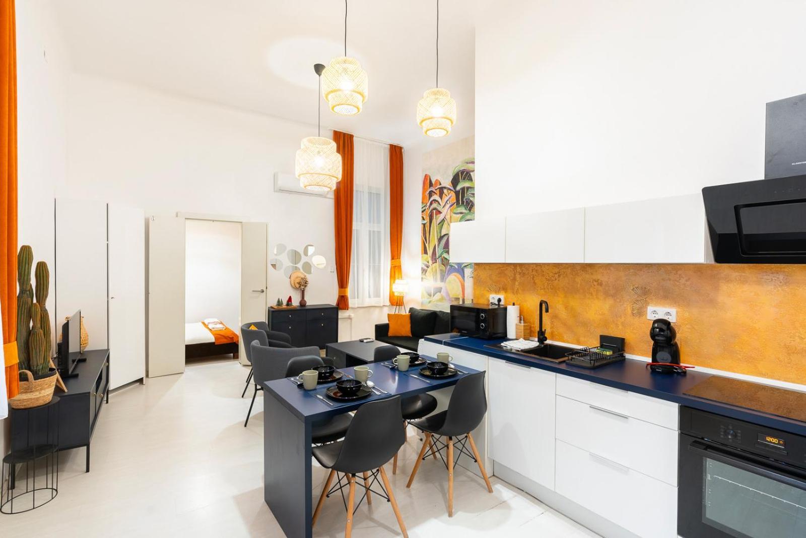 Modern Uniquely Designed Flat Andrassy Avenue And Oktogon Square Apartment Budapest
